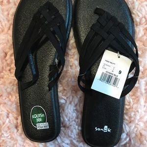 Sanuk flip flops